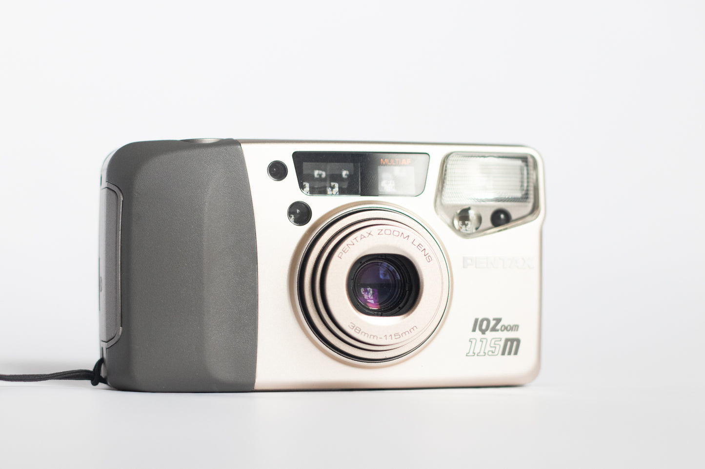 Pentax IQ Zoom (Silver)