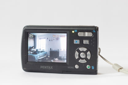 Y2K DigiCam Pentax Optio E60 | SD Card | Batteries | Perfectly Working