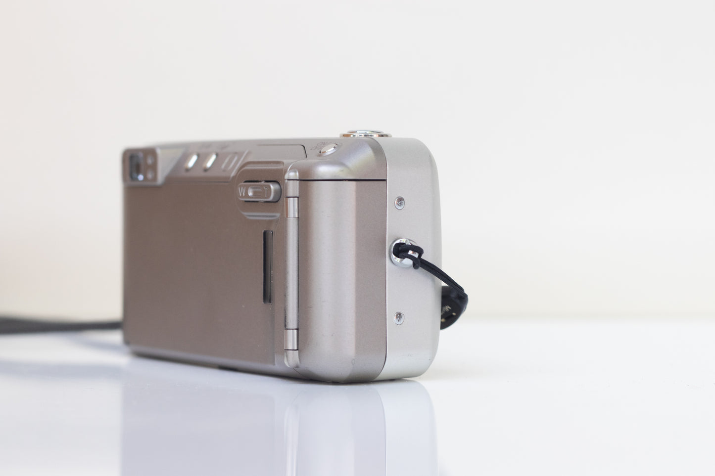 Minolta Freedom Zoom 125 | Classic 35mm Point & Shoot Film Camera | Beginner Friendly | Mint Condition