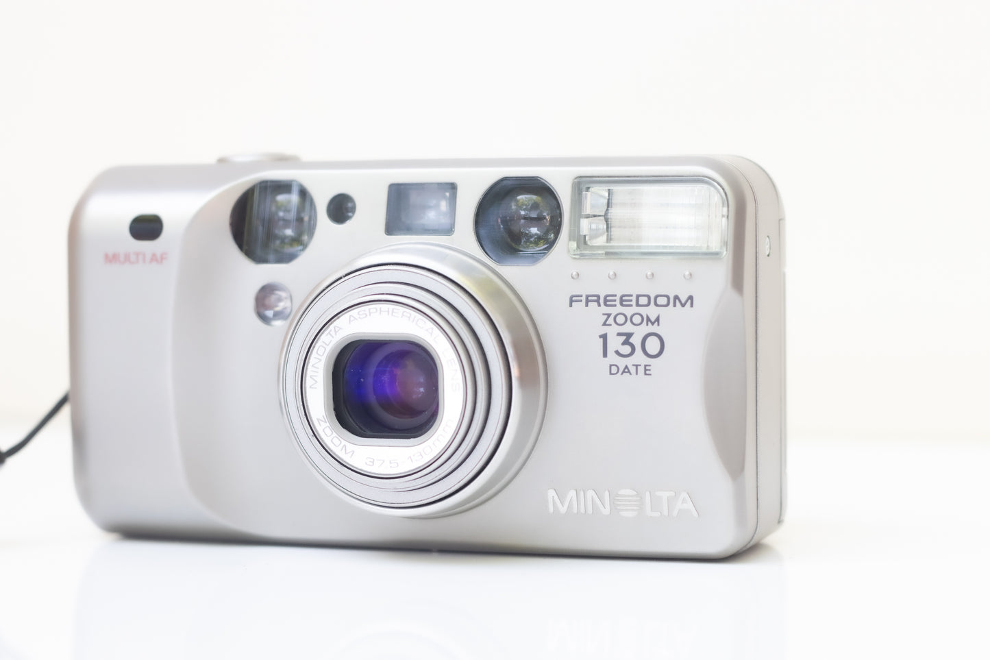 Minolta Freedom Zoom 130 | Classic 35mm Point & Shoot Film Camera | Beginner Friendly !