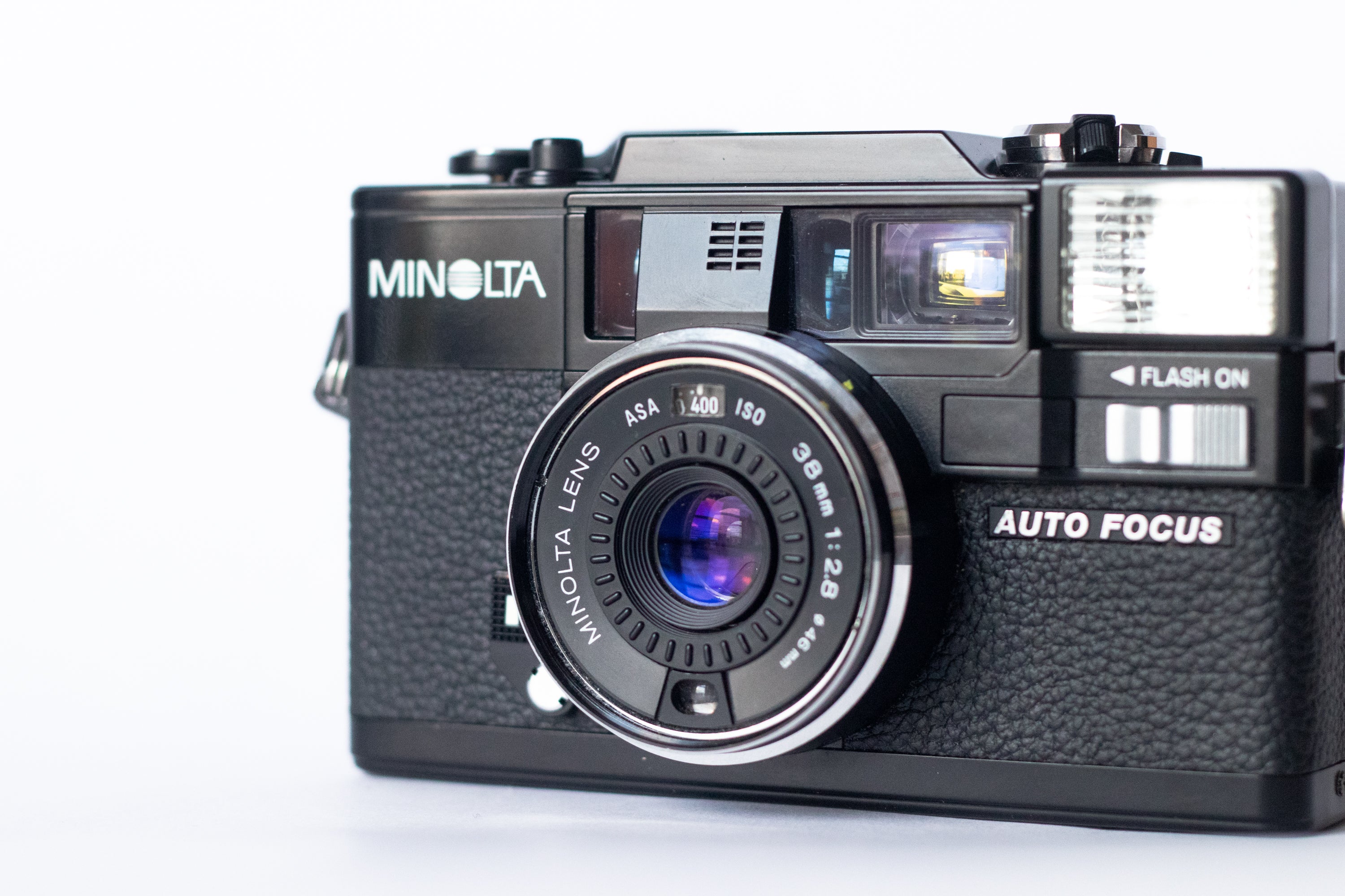Minolta Hi-Matic AF2 35 mm Film Camera Review with Example