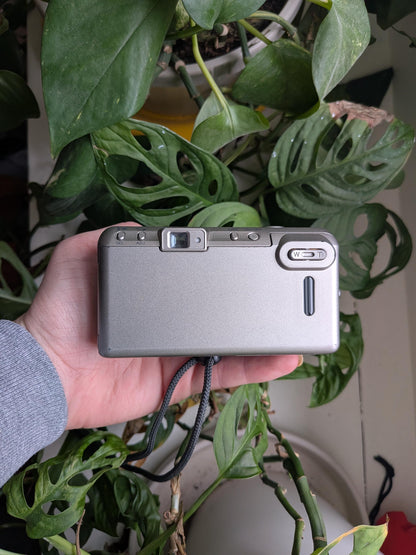 Minolta Freedom Zoom 115 | Classic 35mm Point & Shoot Film Camera | Beginner Friendly !