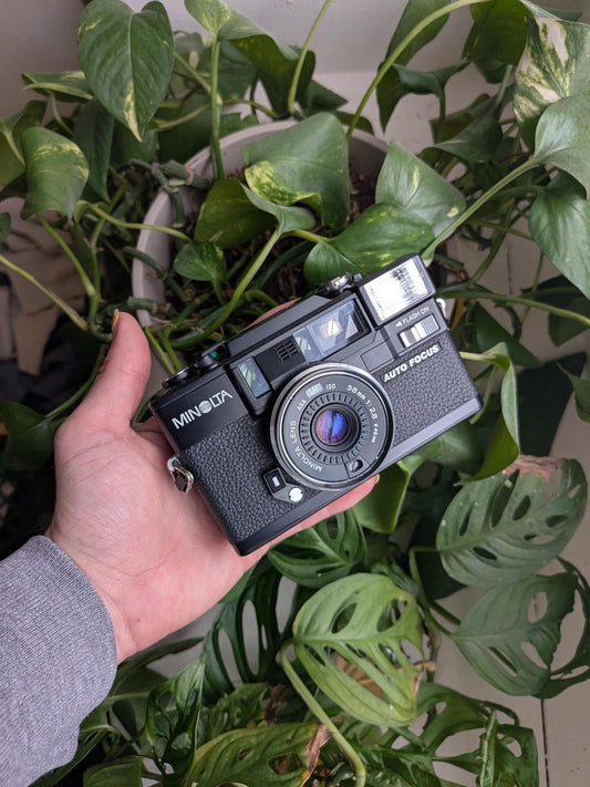 Minolta Hi-Matic AFD (AF2 with Date Top) 35mm Film Camera | Point & Shoot