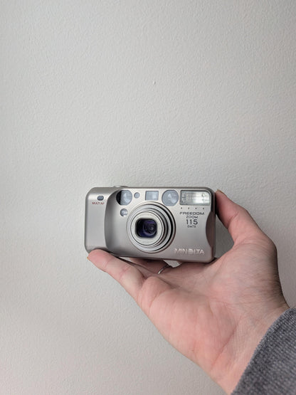 Minolta Freedom Zoom 115 Date | Classic 35mm Point & Shoot Film Camera | Beginner Friendly !