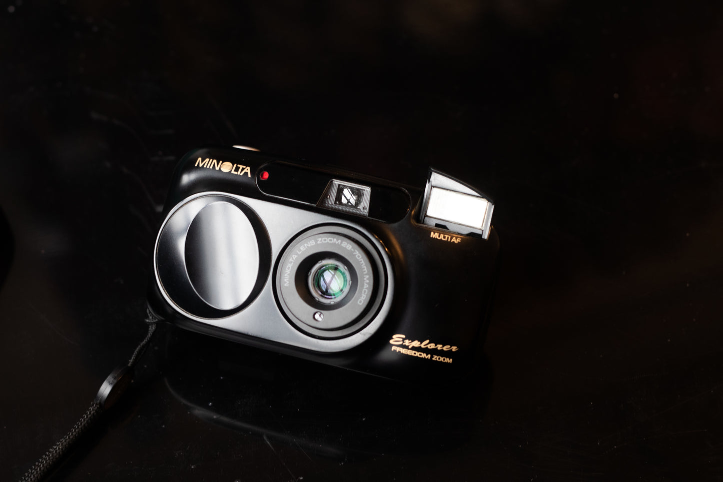 Minolta Explorer Freedom Zoom | Near Mint Condition | 35mm Point and Shoot camera