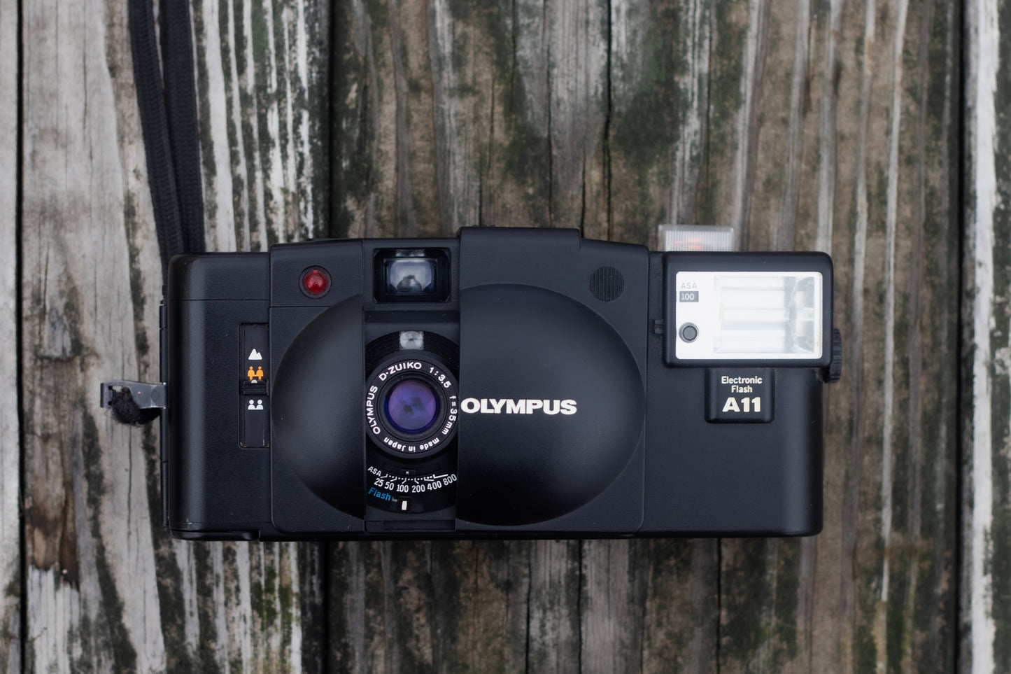 Olympus XA-2 Compact Camera | Compact 35mm Film Camera