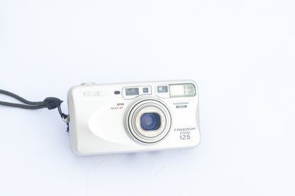 Minolta Freedom Zoom 125