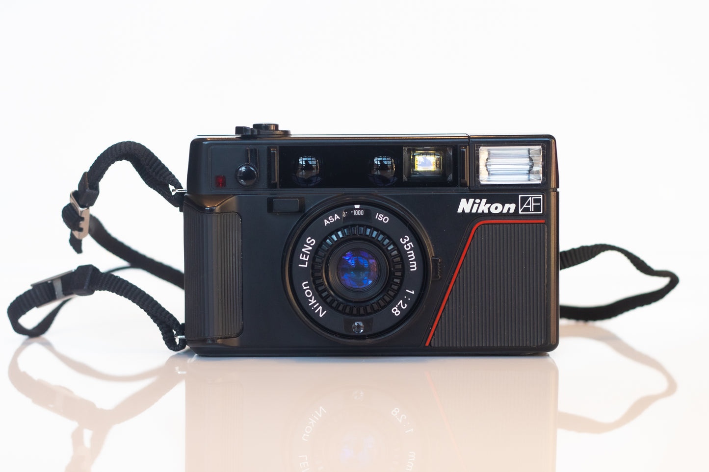 Nikon L35AF "Pikaichi" | 35mm Point and Shoot Film Camera | Intermediate Compact Camera